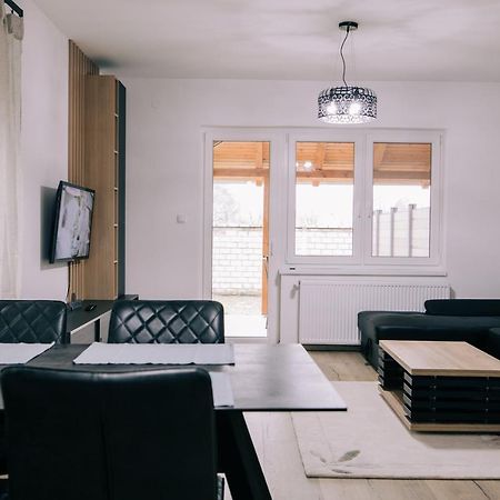 Tulip Guest House Ii. Palić Eksteriør billede