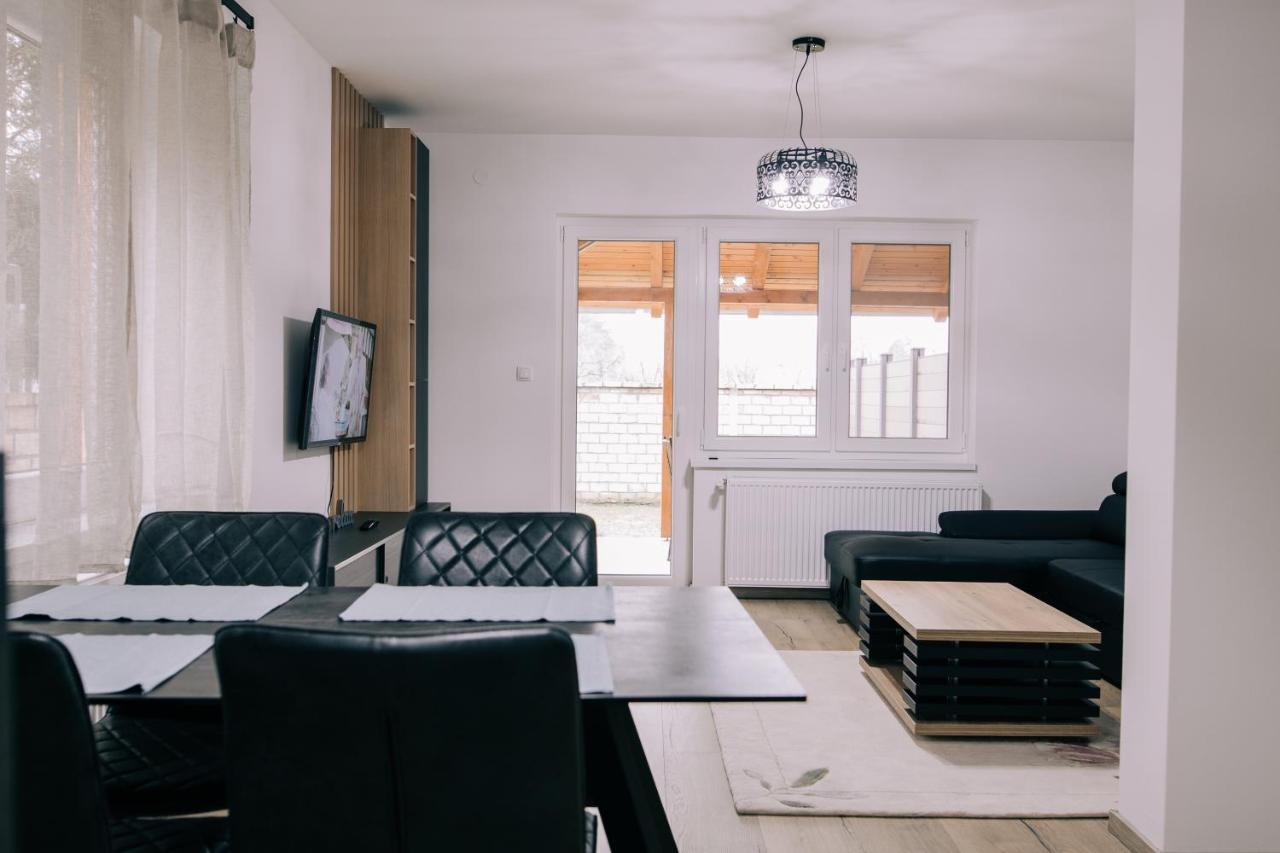 Tulip Guest House Ii. Palić Eksteriør billede