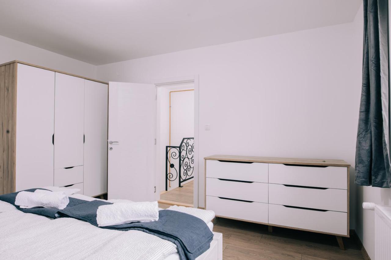 Tulip Guest House Ii. Palić Eksteriør billede